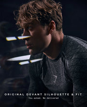 Devant Seamless Long Sleeve T-Shirt - Black