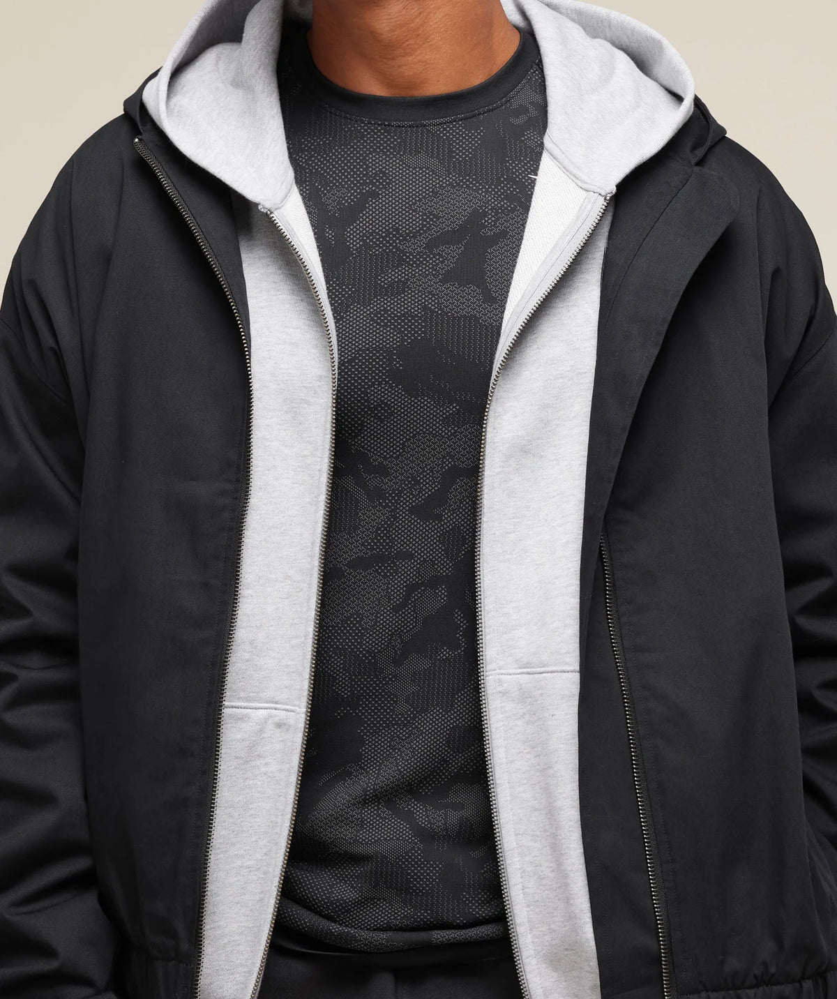 Geo Seamless T-Shirt - Black/Charcoal Grey