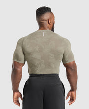 Geo Seamless T-Shirt - Linen Brown/Camo Brown