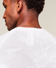 Geo Seamless T-Shirt - White/Light Grey