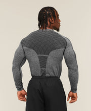 Devant Seamless Long Sleeve T-Shirt - Black
