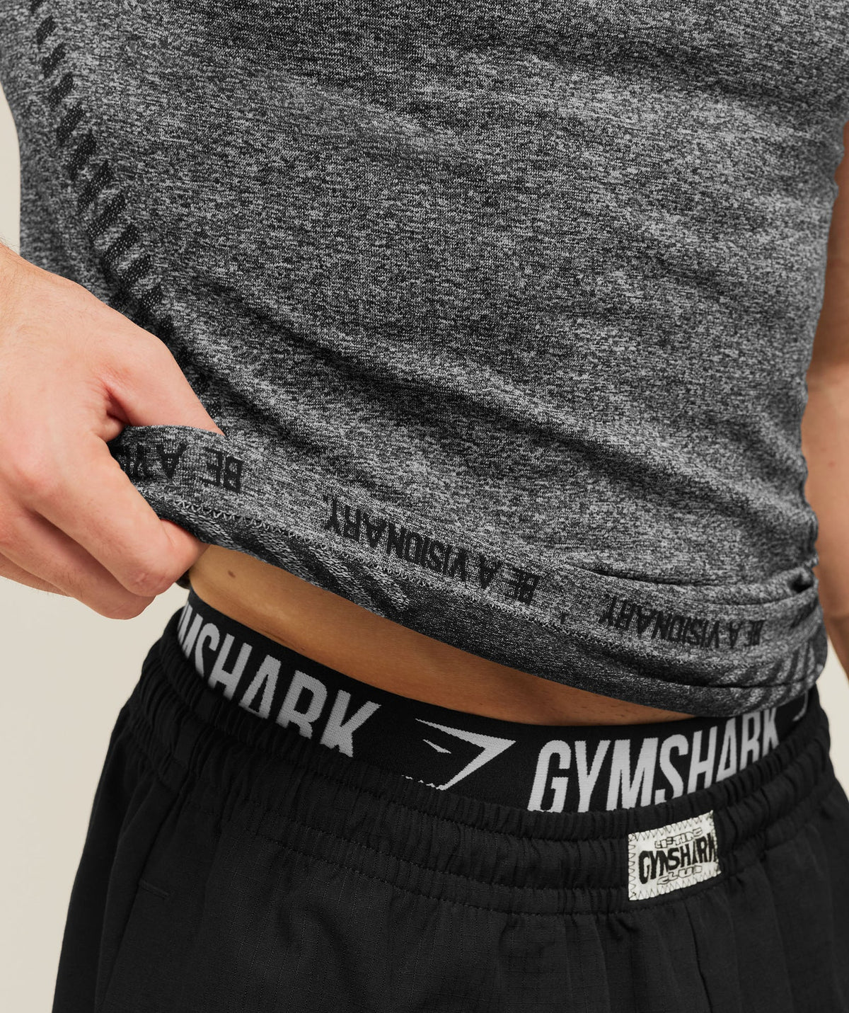 Devant Seamless T-Shirt - Black