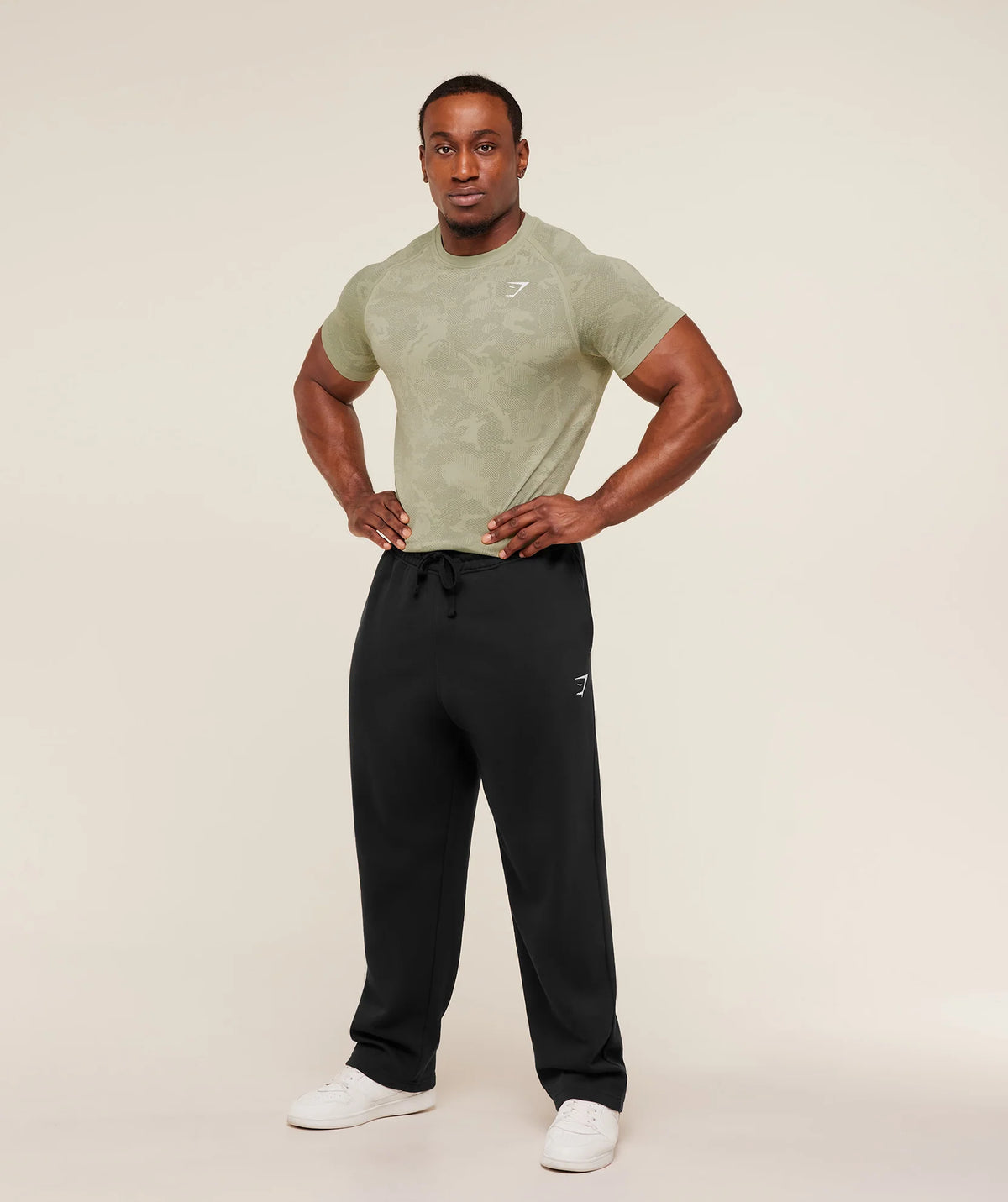 Geo Seamless T-Shirt - Haze Green/Unit Green