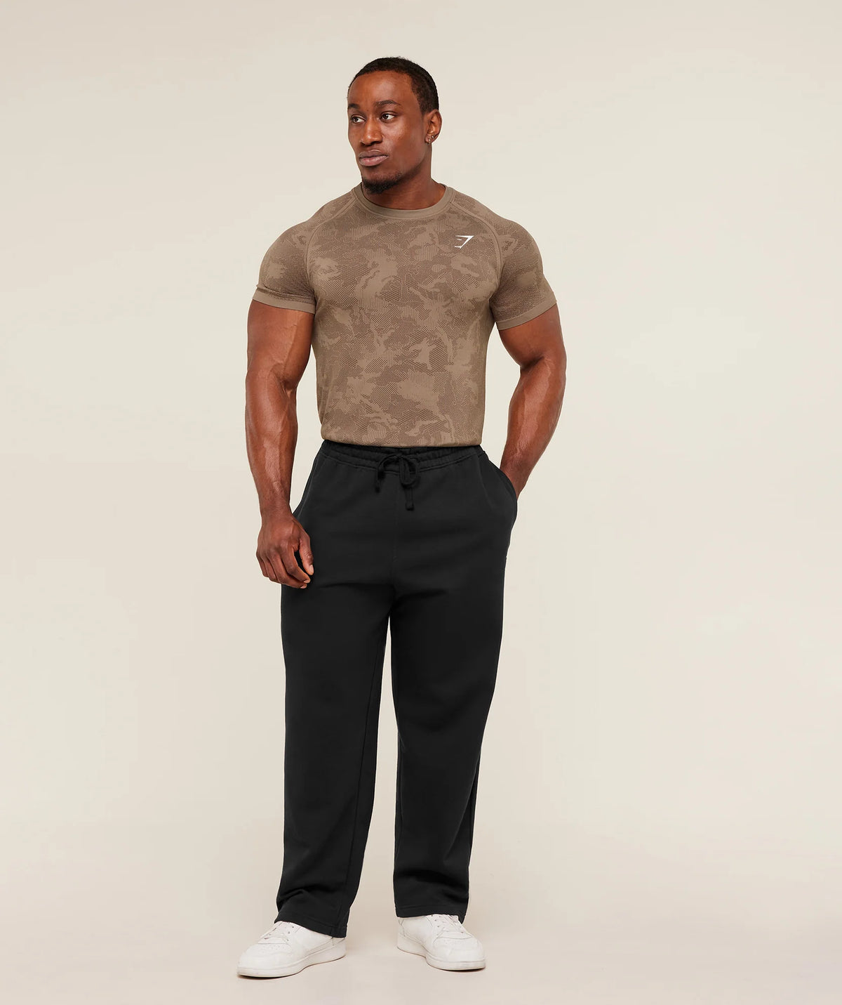 Geo Seamless T-Shirt - Lifestyle Brown/Archive Brown