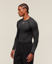 Gymshark Shadow Seamless Long Sleeve T-Shirt - Black